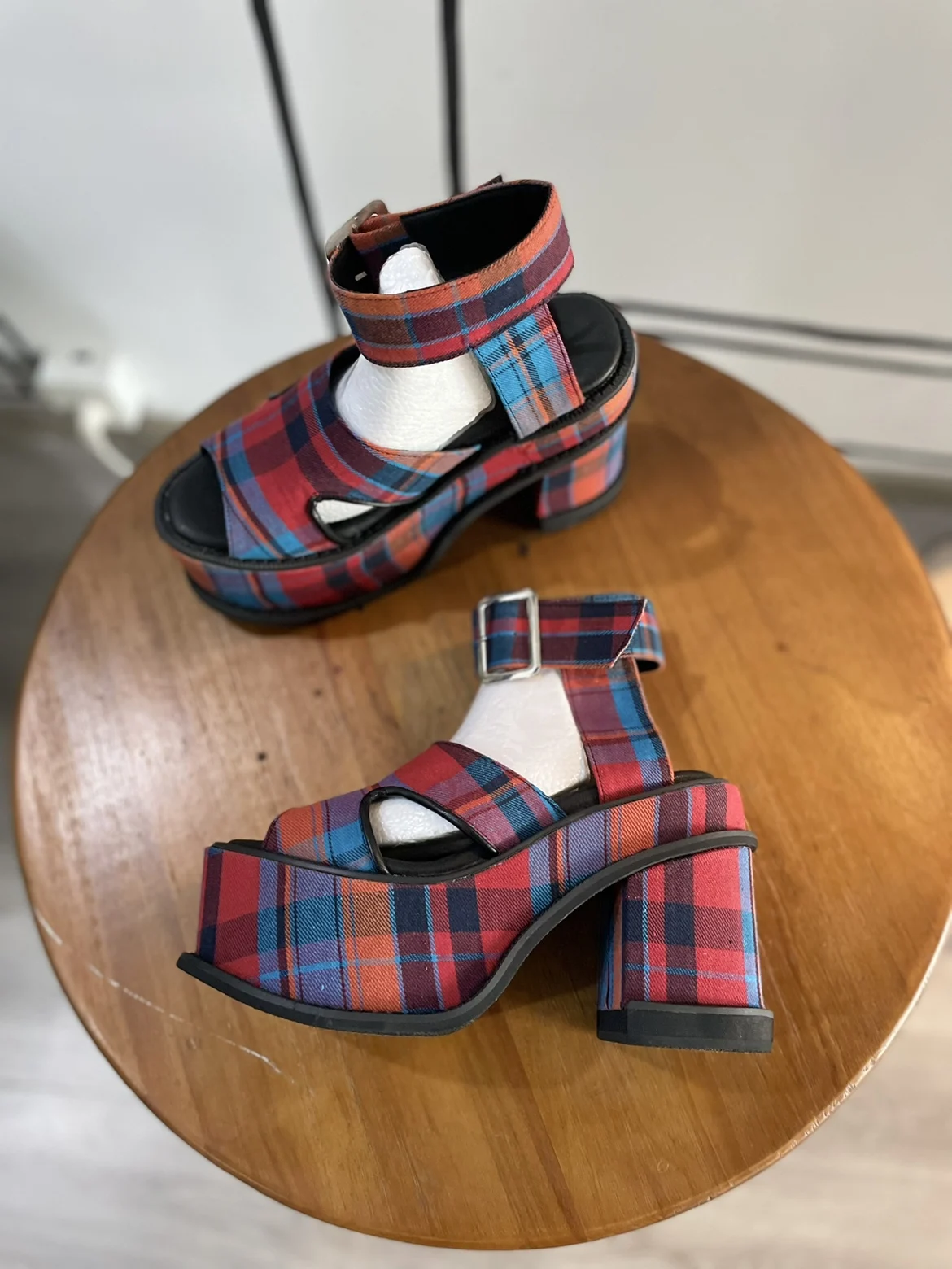 Sandal wanita gesper kotak-kot - Women'S Shoes Plus Size ulasan dan harga