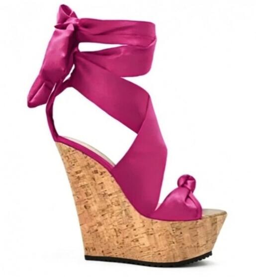Sandal Wedges Sutra Kotak-kota - Cork Wedge Sandal ulasan dan harga