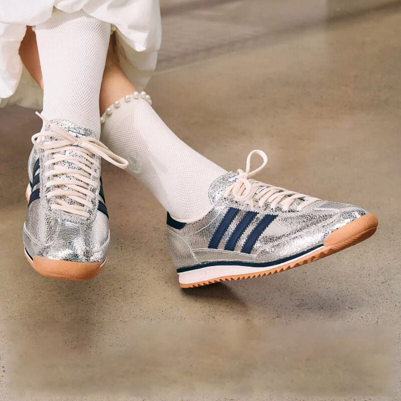 Adidas Originals JH8654 Sepatu - Women Shoes Hong Kong ulasan dan harga